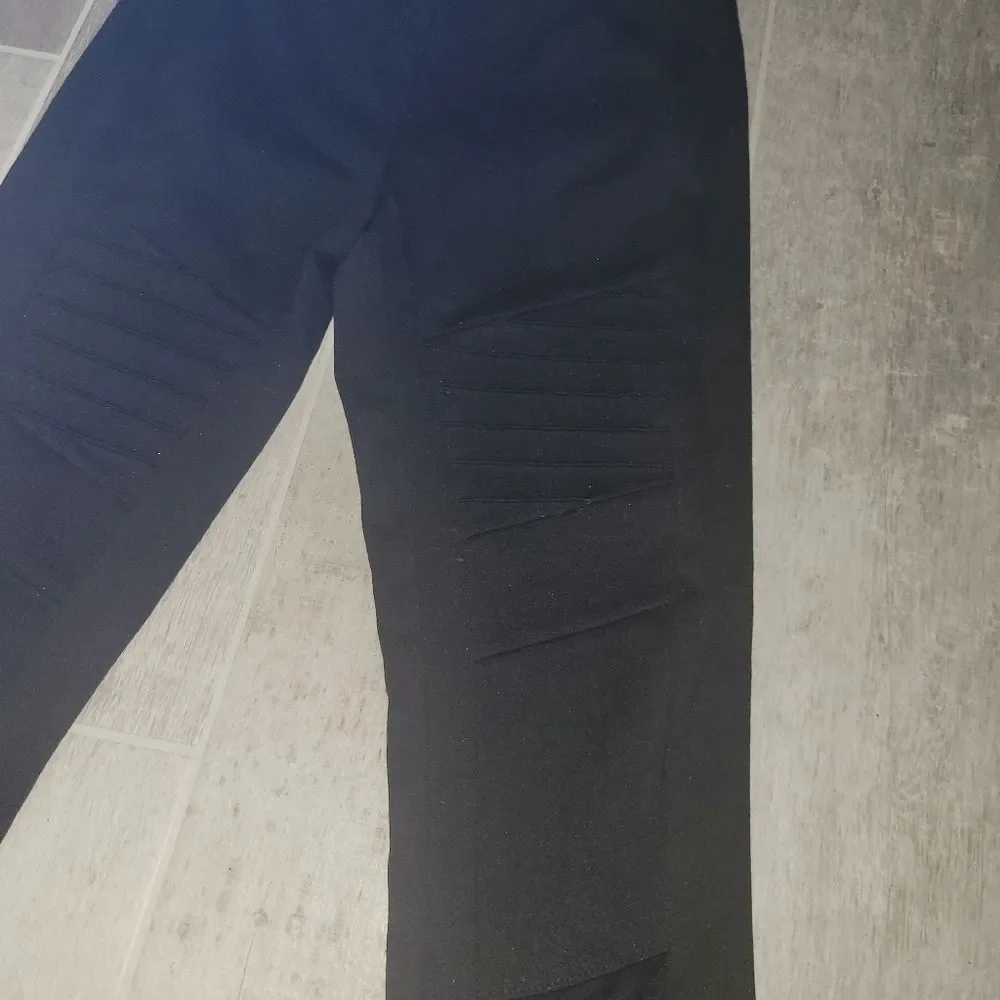 Ci Sono Black Leggings Size Large Moto Leggings